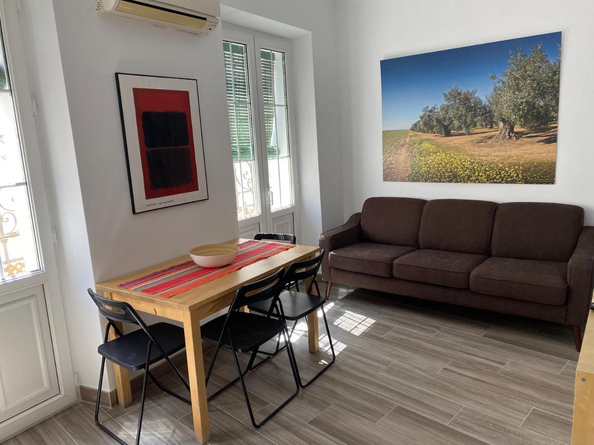 Apartamento Imperial Sevilla City Center Εξωτερικό φωτογραφία